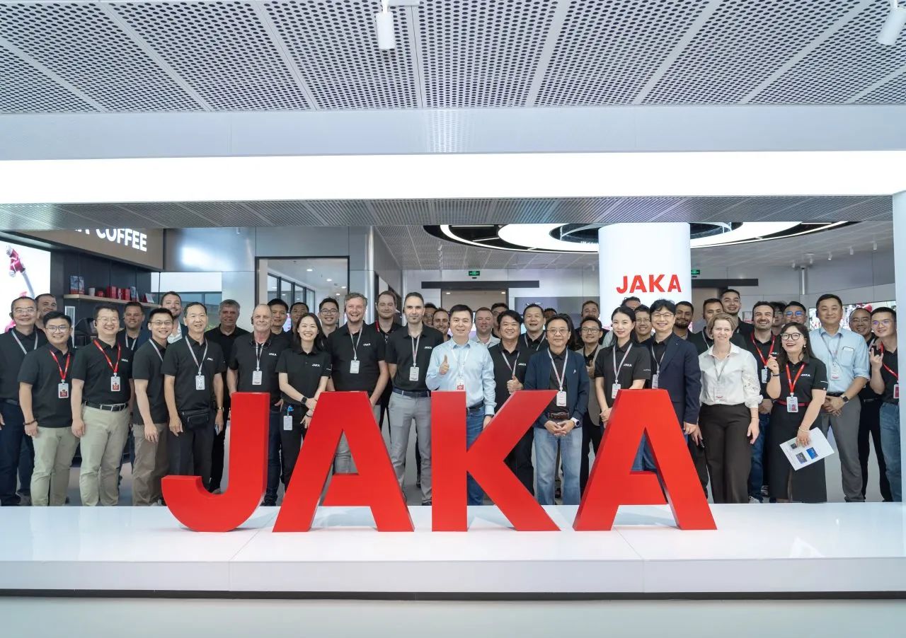JAKA team at the Global Partner Conference